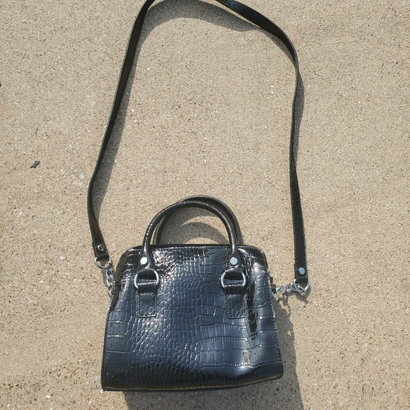 Liz Claiborne Small Crossbody Bag Purse w/ Wallet - Picture 2 of 12